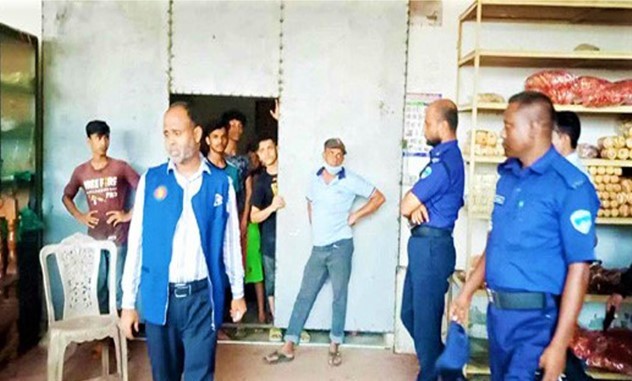 কুমিল্লায় অস্বাস্থ্যকর পরিবেশে খাদ্য উৎপাদন, দুই প্রতিষ্ঠান সিলগালা