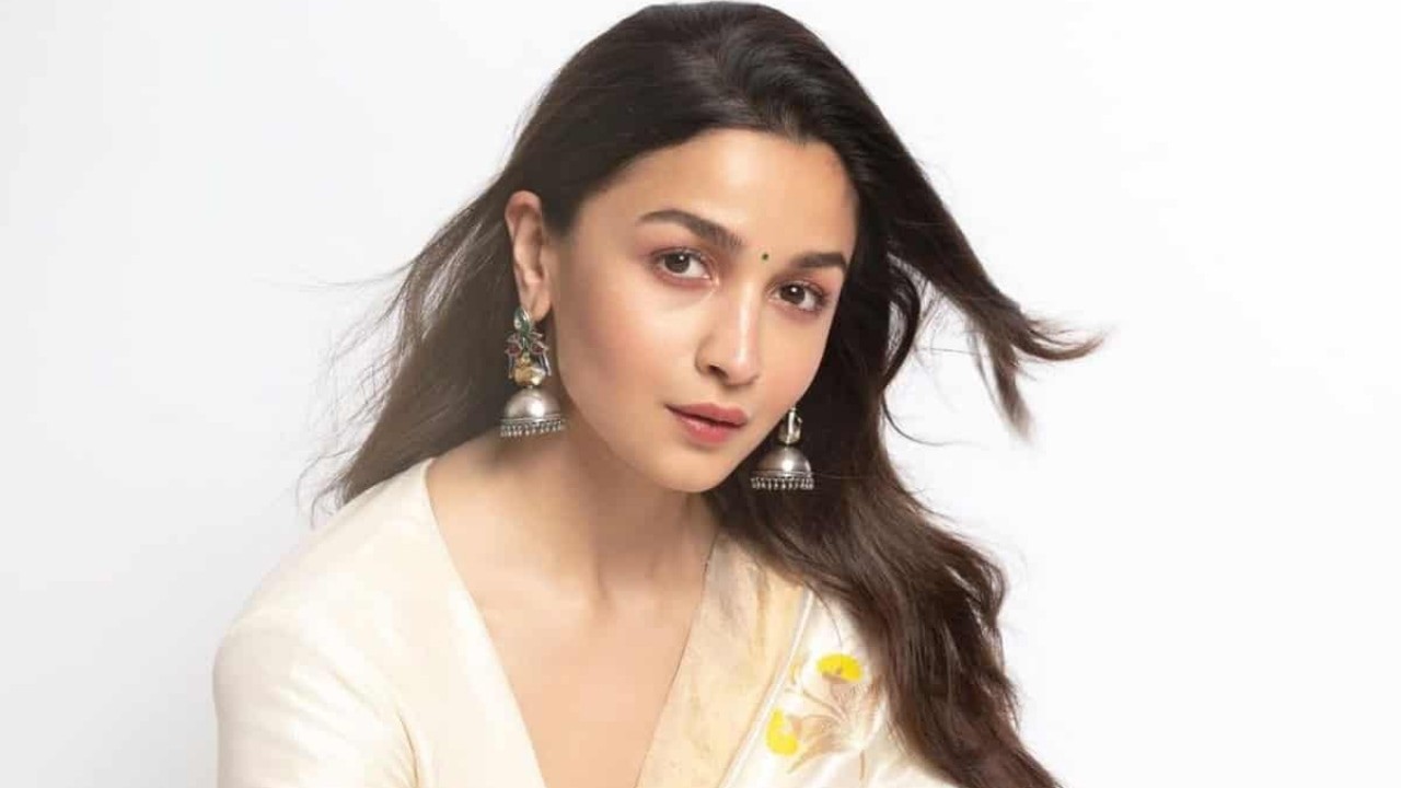জটিল মানসিক সমস্যায় ভুগছেন আলিয়া