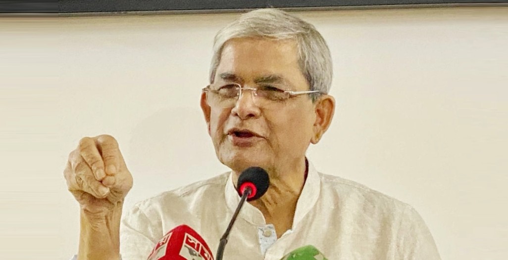 অস্তিত্বের প্রশ্নে এখন বেসামাল হয়ে উঠেছে সরকার