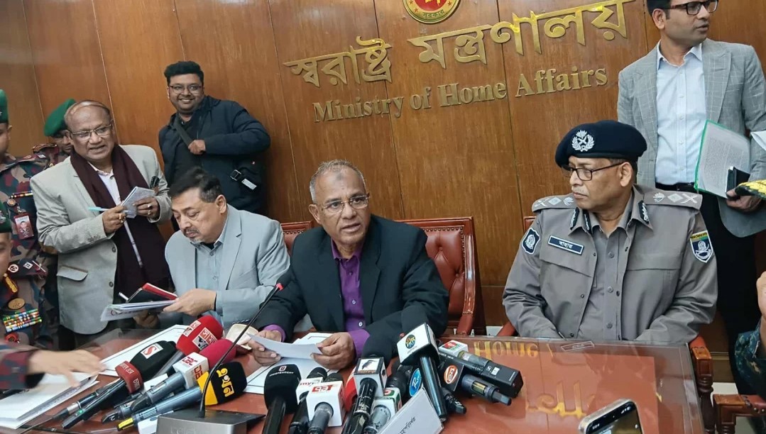 ১০ দিনের মধ্যে হাদি হত্যা মামলার তদন্ত প্রতিবেদন দেওয়া হবে: স্বরাষ্ট্র উপদেষ্টা