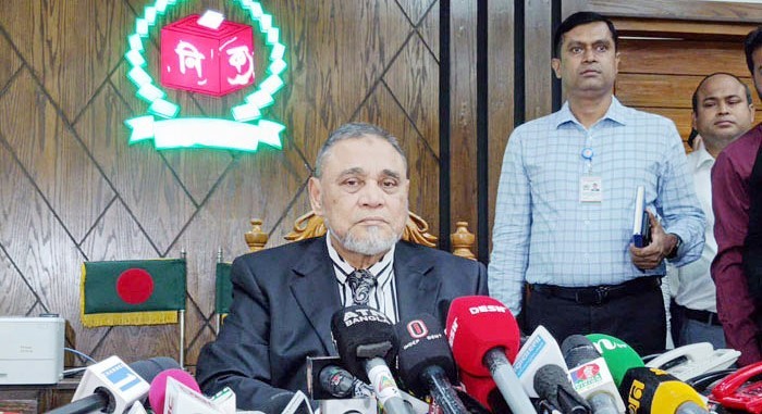 মব সৃষ্টিকারীরা নির্বাচনের সময় সুবিধা করতে পারবে না: প্রধান নির্বাচন কমিশনার