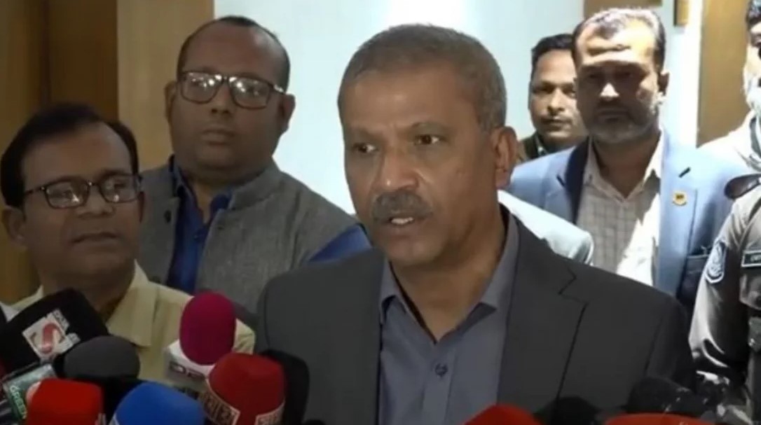 নতুন সংসদ সদস্যদের শপথ পাঠ করাবেন রাষ্ট্রপতি কর্তৃক মনোনীত ব্যক্তি: উপদেষ্টা আসিফ