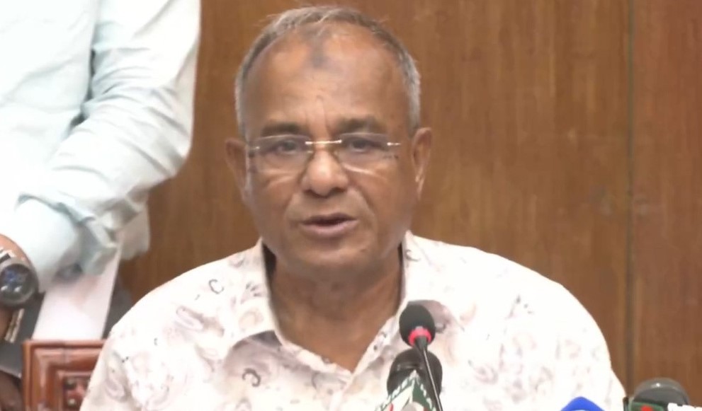 সাম্প্রদায়িক সম্প্রীতি নষ্টের ষড়যন্ত্র রুখে দিয়েছে সরকার: উপদেষ্টা জাহাঙ্গীর