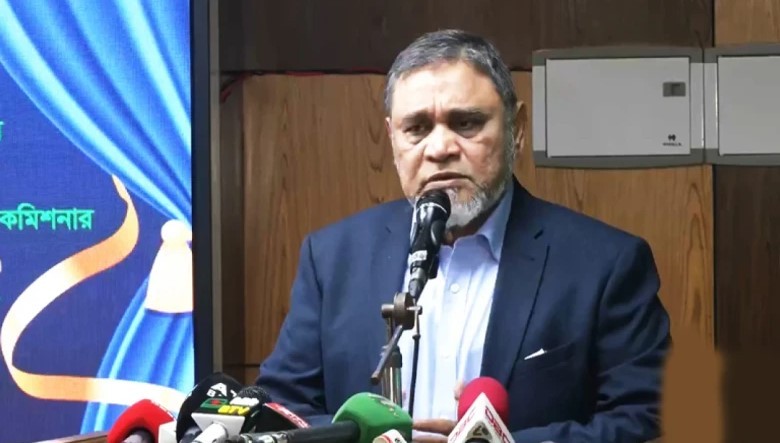 এবারের নির্বাচনকে দেশের জন্য কিছু করার জীবনের শেষ সুযোগ হিসেবে নিয়েছি: সিইসি