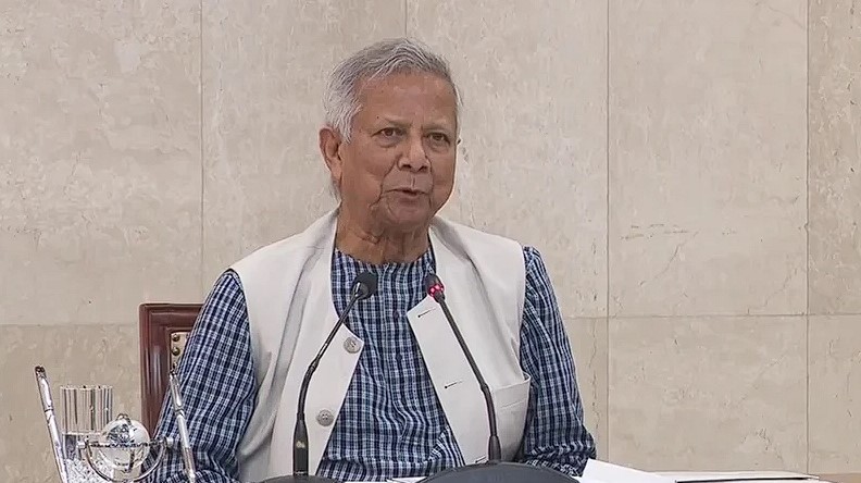 সরকারের উদ্দেশ্য সফল করতে মাঠ প্রশাসনকে সক্রিয় ভূমিকা পালনের নির্দেশ প্রধান উপদেষ্টার